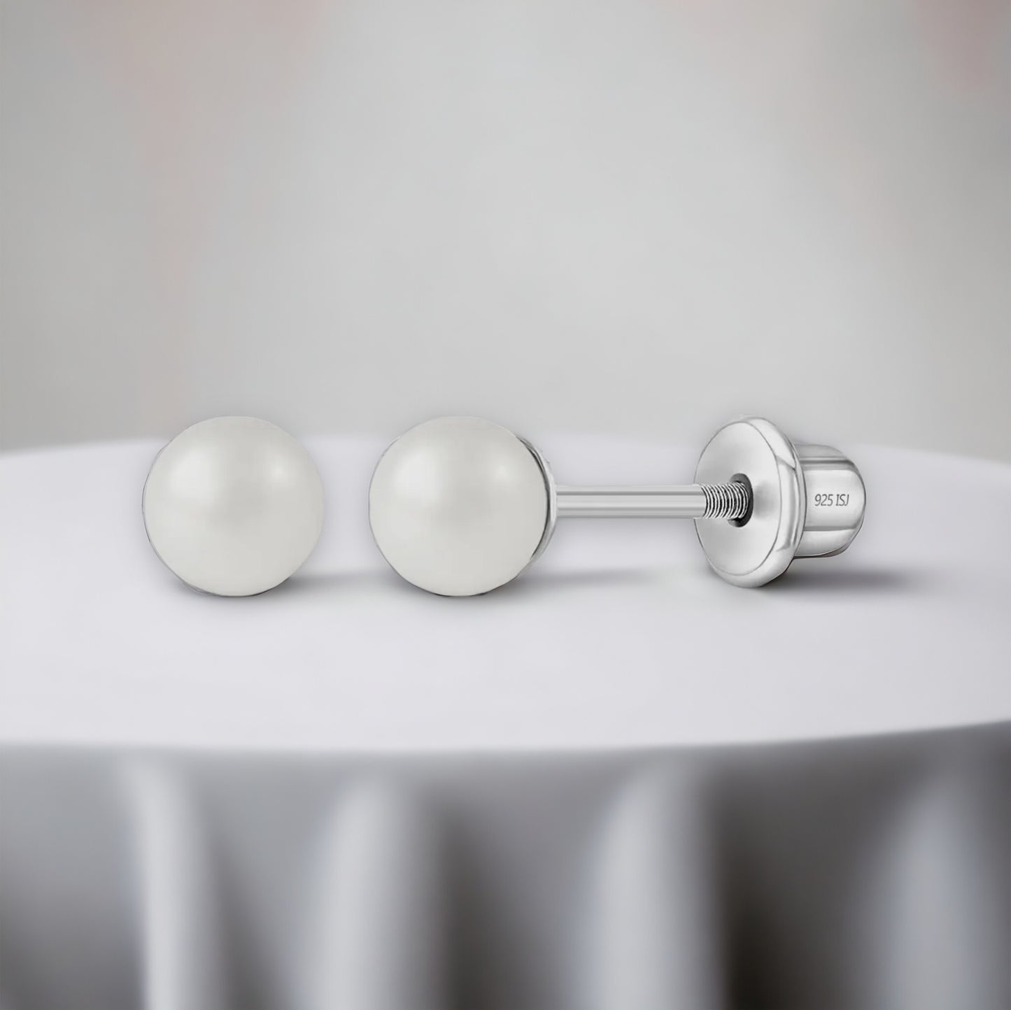 Classic Pearl Earrings