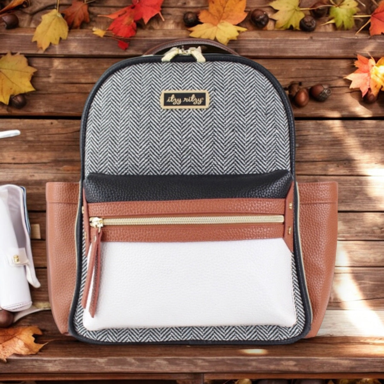 Mini Diaper Bag Backpack (coffee & cream)