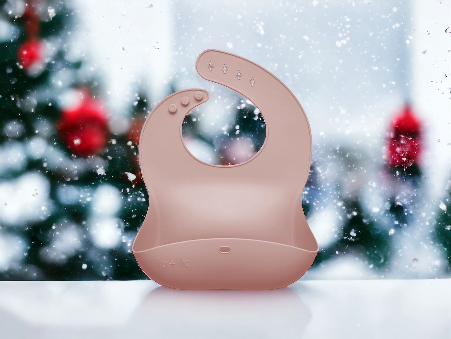 Silicone Baby Bib (soft blush)