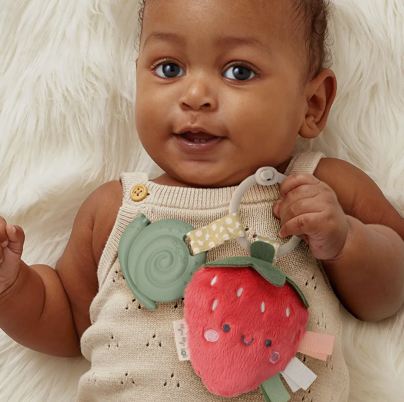 Itzy Pal Plush + Teether