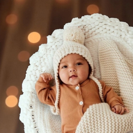 Knit Bonnet & Blanket Set Natural
