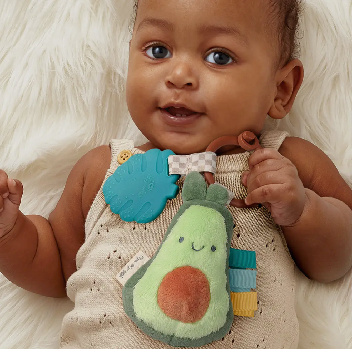 Itzy Pal Plush + Teether