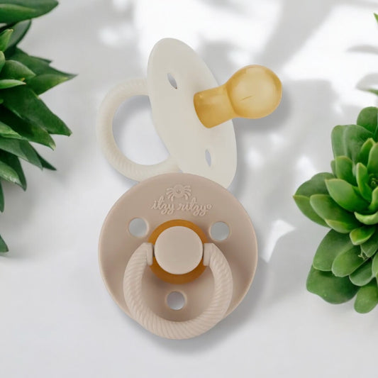 Itzy Soother Natural Rubber Paci Set 2pc Coconut (+) Toast  0-6 mo